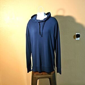 Active Life Pullover Hoodie  Long-Sleeved Size XL  EUC